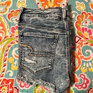 American Eagle distressed shorts